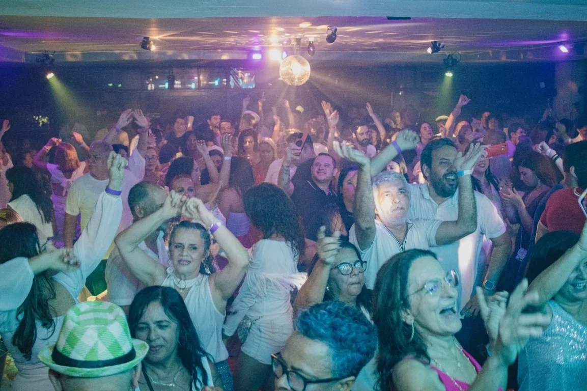 João Pessoa celebra os 24 anos do Assustado de Ruth Avelino nesta sexta (1º), no Clube Cabo Branco
