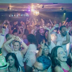 João Pessoa celebra os 24 anos do Assustado de Ruth Avelino nesta sexta (1º), no Clube Cabo Branco