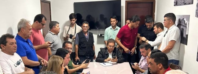 DECIDIDO: Adriano Galdino reúne aliados em Campina e confirma candidatura a governador com ou sem o Republicanos: “tenho um acordo com Cícero”