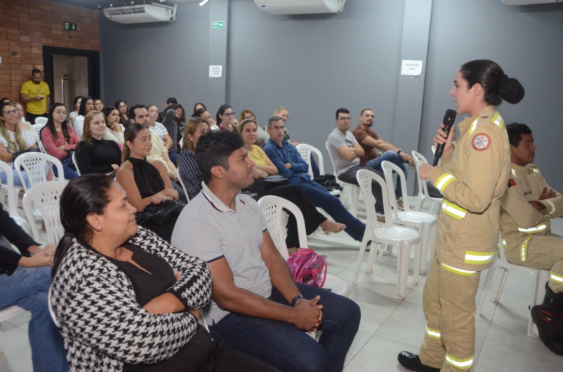 Saúde de Santa Rita promove capacitação em urgência e primeiros socorros para profissionais da saúde bucal Saúde de Santa Rita promove capacitação em urgência e primeiros socorros para profissionais da saúde bucal