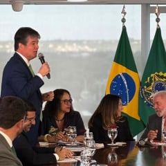 Ruy comemora sanção de lei histórica que proíbe testes em animais: “Vitória da ética, da ciência e da causa animal”