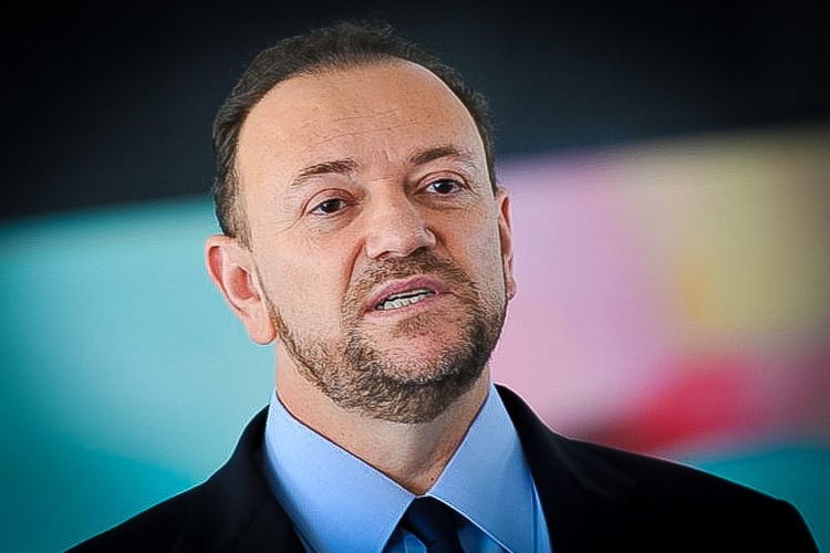 Edinho Silva é eleito presidente nacional do PT