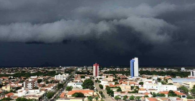 Previsão do tempo: Paraíba terá chuva e mínima de 17°C neste sábado