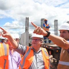 João Azevêdo inspeciona obras da Ponte do Futuro e destaca importância do investimento para a Região Metropolitana de João Pessoa
