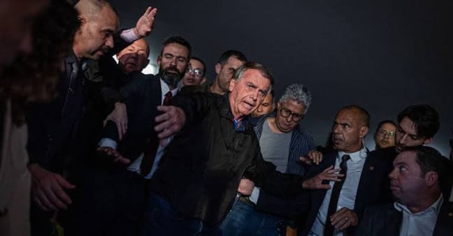 Moraes diz que descumprimento de Bolsonaro é “irregularidade isolada” e que nova infração pode levá-lo à prisão