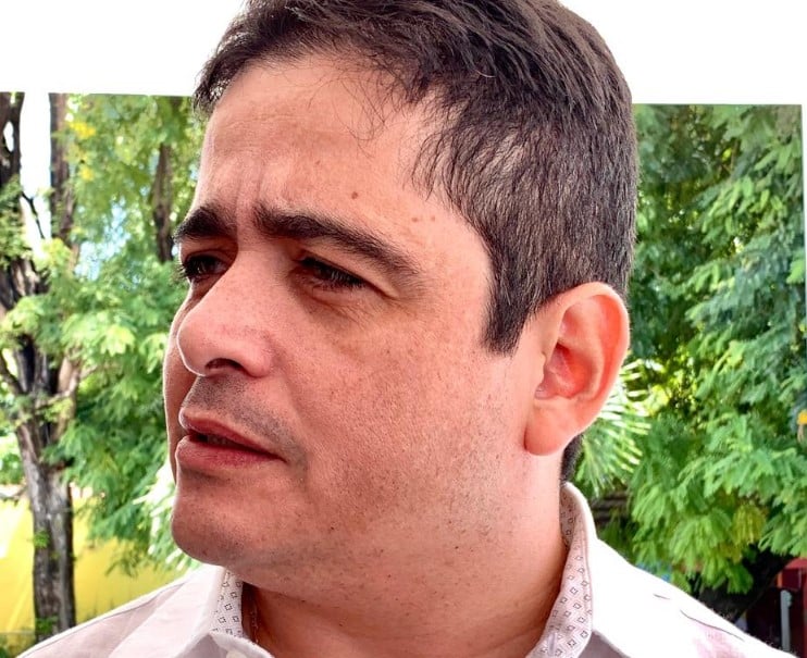 "Quem manda na minha casa sou eu": Flávio Moreira reage às sanções dos EUA e defende soberania do Brasil