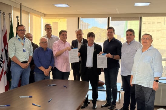 Educação em movimento: presidente da FIEPB autoriza construção de uma nova Escola SESI em Bayeux