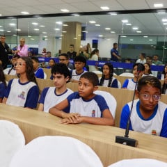 Cabedelo empossa primeiros vereadores estudantis do projeto "Câmara Aberta: Parlamento Jovem"