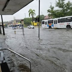 Fortes chuvas em João Pessoa provocam desvios e atrasos no transporte coletivo; veja as áreas afetadas