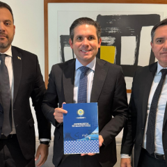 Secretário Jean Nunes entrega projeto para fortalecimento do sistema de segurança pública ao Presidente Hugo Motta