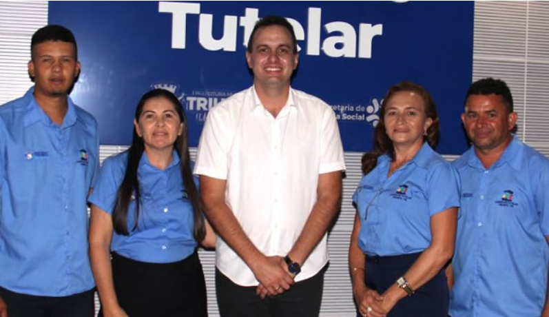 Em Triunfo, prefeito Espedito Filho inaugura Casa da Cidadania e entrega carro zero km ao Conselho Tutelar