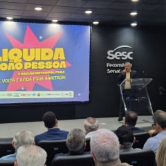 Lucas Ribeiro e Cícero Lucena sentam lado a lado em evento e prefeito é chamado de “Presidente de João Pessoa”; veja