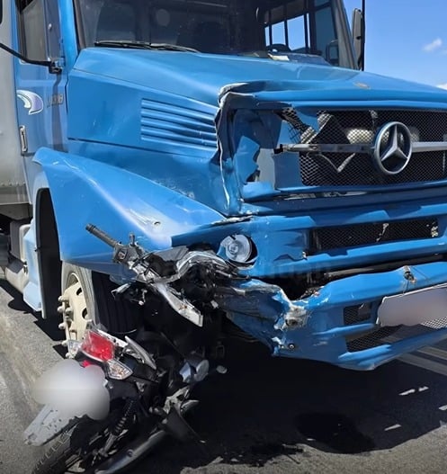 Tragédia na BR-230: médico morre em grave acidente envolvendo caminhão em Patos