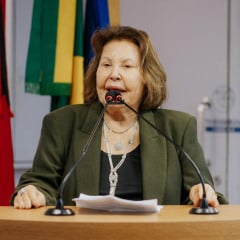 Francisca Motta destaca avanços na saúde do Sertão: Centro do Autista, Radioterapia e reforma do Hospital Infantil