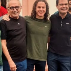 EM CAMPANHA COM VENEZIANO : Cícero Lucena diz “Vou colocar minhas ideias para o povo da Paraíba, e o partido será surpresa” - VEJA VÍDEO