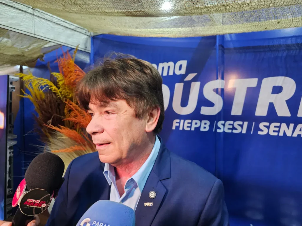 Presidente da Fiep pede ao governo federal novo programa de refinanciamento de dívidas durante evento em CG
