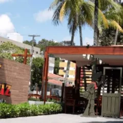MPPB investiga Bar do Cuscuz por despejo irregular de esgoto no mar em João Pessoa