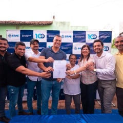 Prefeito Major Sidnei assina ordem de serviço para pavimentação de rua principal da Usina Santa Helena