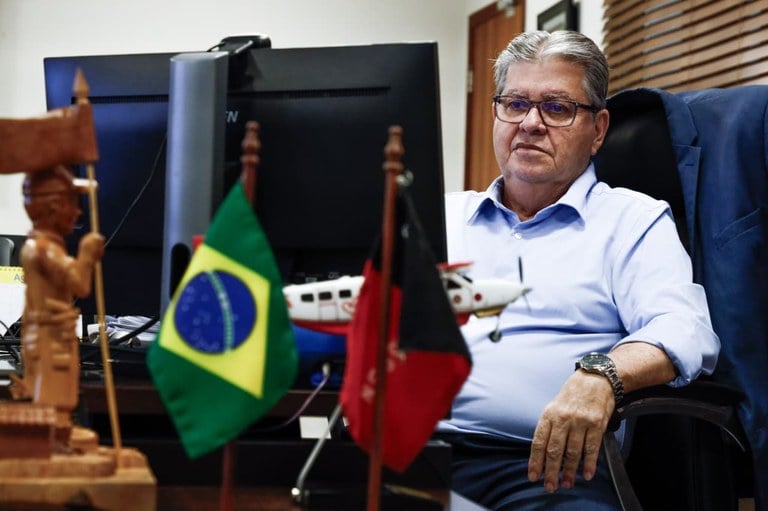 João Azevêdo avança em adesão da Paraíba a programa voltado para o empreendedorismo
