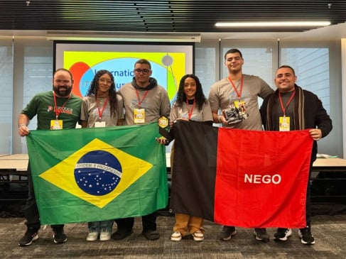 Estudantes paraibanos vencem torneio internacional de robótica, no Chile