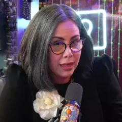 Sarah Sheeva diz que mulheres casadas não devem “soltar pum” na frente do marido