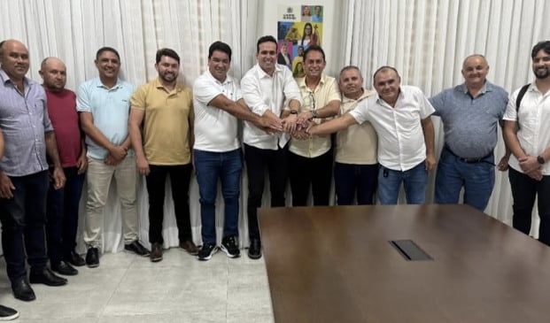 Prefeito de Lastro anuncia apoio a Lucas e fortalece base aliada no Sertão