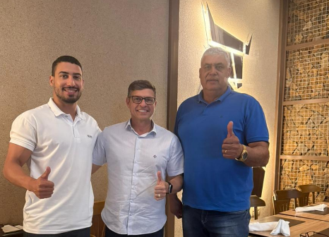 CORRIDA PELA ASSEMBLEIA: Vitor Hugo recebe apoio do principal líder da oposição de Conceição