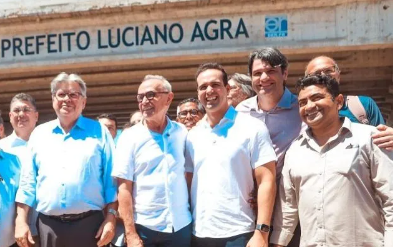 Léo Bezerra assina exonerações de aliados de Lucas Ribeiro com Cícero fora da Prefeitura de João Pessoa
