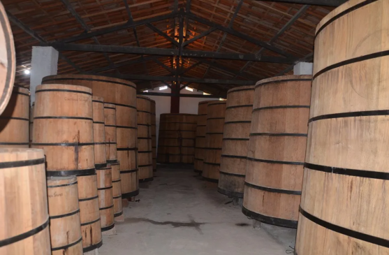PARAHYBA E SUAS HISTÓRIAS. A Paraíba e a cachaça - Por Sérgio Botelho 