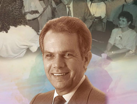 Plaquete sobre história e vida de Antônio Mariz reúne textos de autoridades, familiares e amigos; Mabel agradece depoimentos