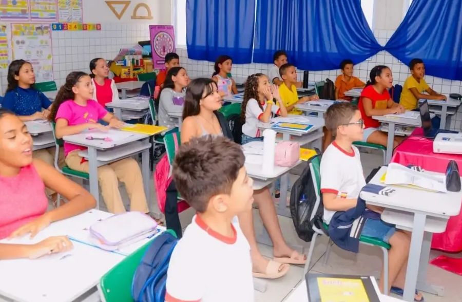 Cidade da Paraíba se consolida como referência em educação com reforço escolar e resultados históricos no IDEB