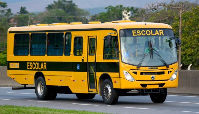 Grupo é detido por suspeita de desviar e comercializar combustível de ônibus escolares na Paraíba
