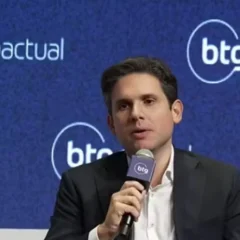 Um dia após protestos em todo o Brasil, Motta afirma que é o momento de tirar "pautas tóxicas"