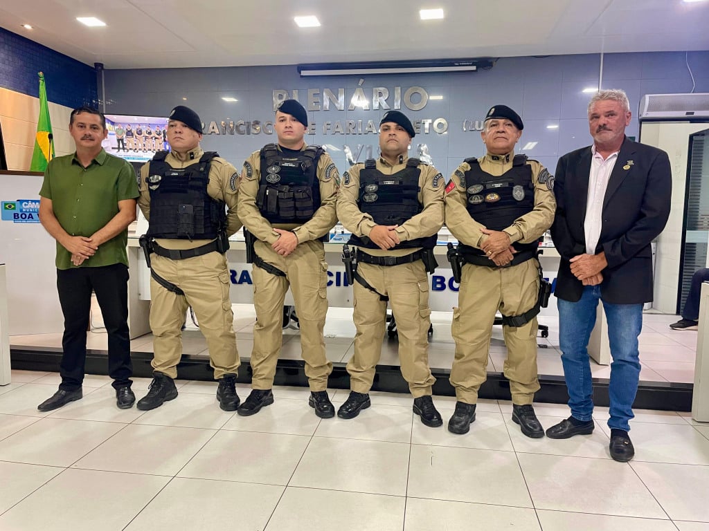 Prefeito de Boa Vista prestigia entrega de Moção de Aplauso a policiais militares que atuam na cidade