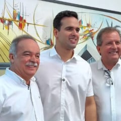 Durante evento em Campina Grande, deputado Inácio Falcão, do PCdoB, anuncia apoio a Lucas Ribeiro ao Governo em 2026