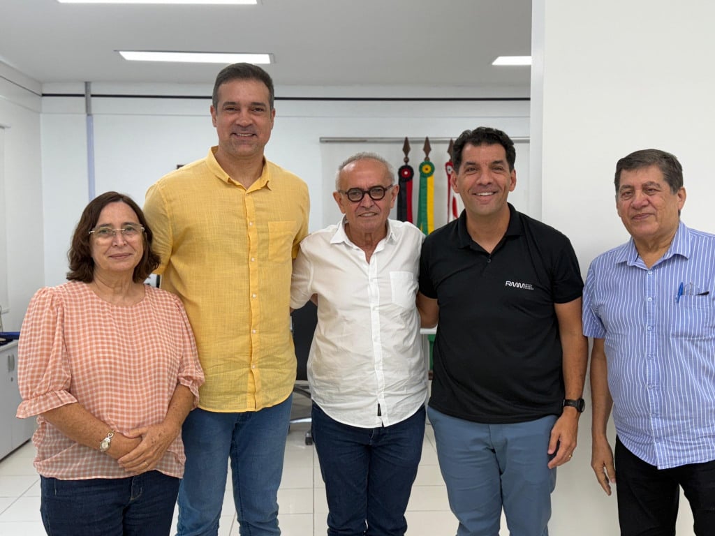 Cícero avança em parceria para instalação de shopping no Centro de João Pessoa