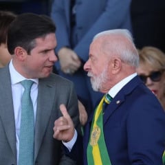 Lula celebra 7 de Setembro sem Ministros do STF e com Motta na Tribuna