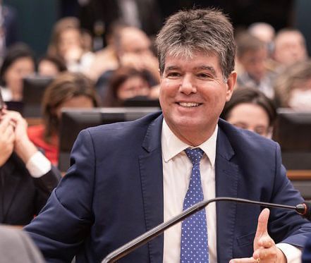 Ruy destaca parceria com Assembleia Legislativa da Paraíba na construção de audiência pública sobre combate a adultização nas redes sociais