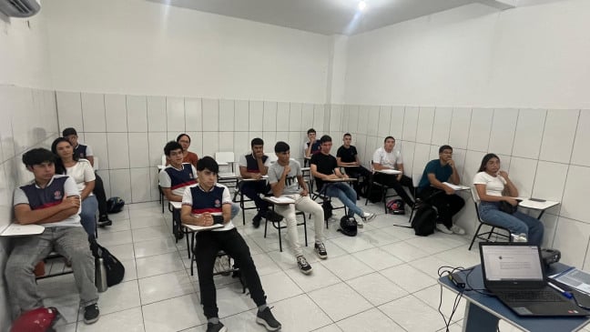 Parceria entre Vera Cruz e Secretaria de Juventude garante bolsas para curso técnico em Recursos Humanos para jovens de Patos
