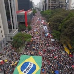 Indignação - Por Ronaldo Cunha Lima Filho