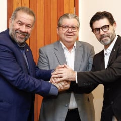 João Azevêdo recebe o presidente nacional do PDT para fechar apoio à candidatura de Lucas Ribeiro