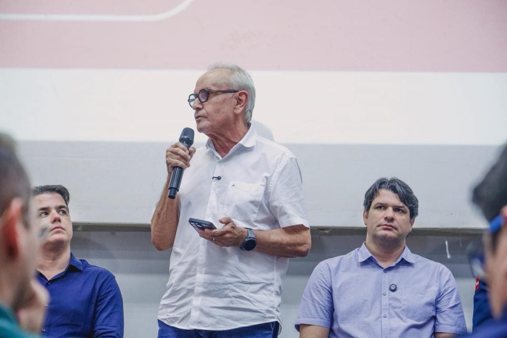 Cícero Lucena nomeia 44 novos guardas civis e anuncia convocação de mais 56 servidores