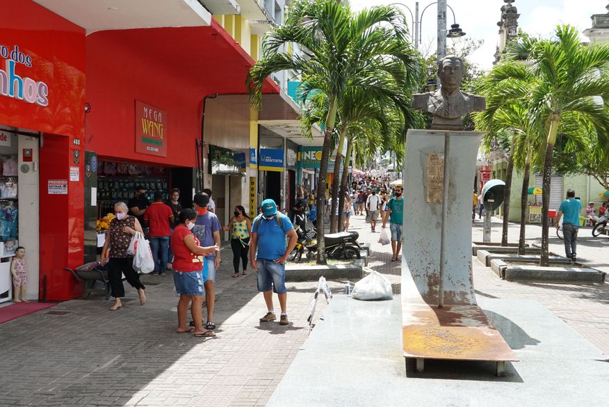 DIA DO COMERCIÁRIO: veja o que abre e o que fecha nesta segunda-feira em João Pessoa