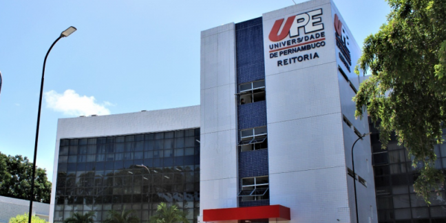 Universidade de Pernambuco abre processo seletivo para 24 vagas; salários chegam a mais de R$12 mil
