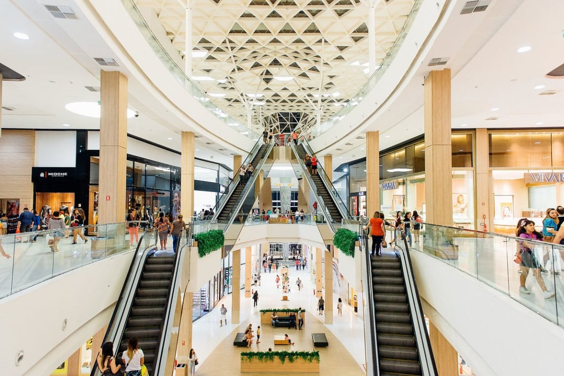 Dia do Comerciário: Praças de Alimentação e lazer do Manaira e Mangabeira Shopping funcionam normalmente