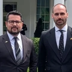 PGR denuncia Eduardo Bolsonaro e Paulo Figueiredo por coação