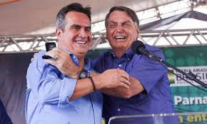 Bolsonaro está abatido enquanto aguarda decisão judicial, afirma Ciro Nogueira