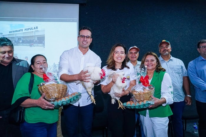 Lucas Ribeiro assina contratos do programa NUTRIR+ PB e reforça empenho do Governo no combate à fome