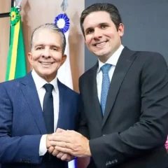Jornalista do UOL projeta que Hugo Motta busca apoio de Lula para o Nabor ao senado