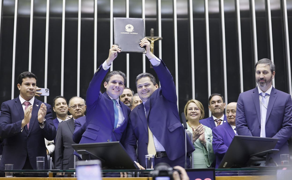 Famup celebra promulgação da PEC 66 e destaca vitória histórica para o municipalismo